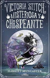 Victoria Stitch Misteriosa y Chispeante